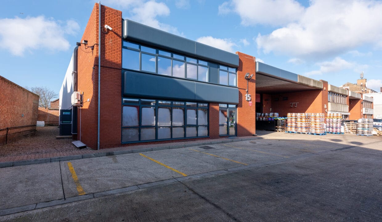 Compass West 15 EXT - Feb 2025-2