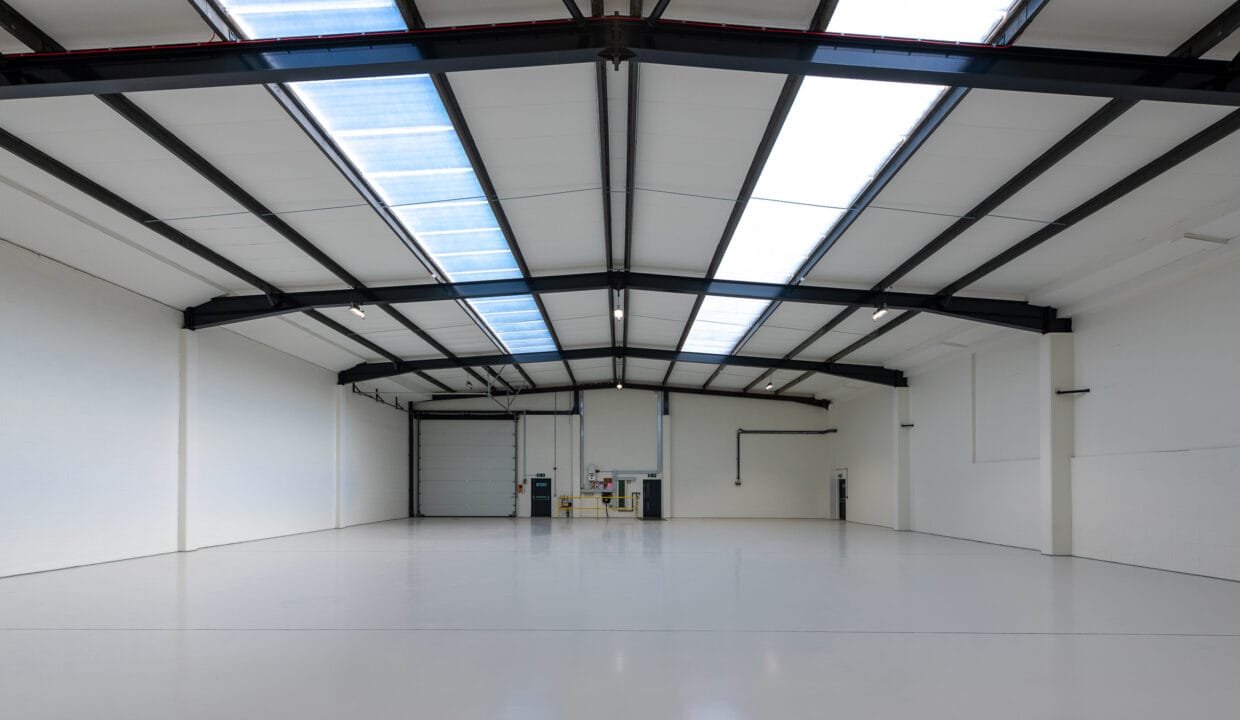 Compass West 15 INT - Feb 2025-4