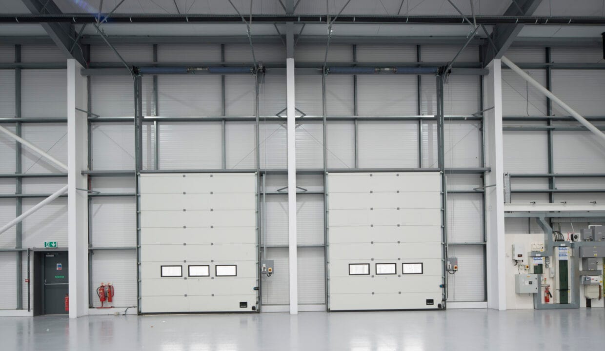 UK-TottenhamCP-UnitF-Internals-Mar26-06_medium