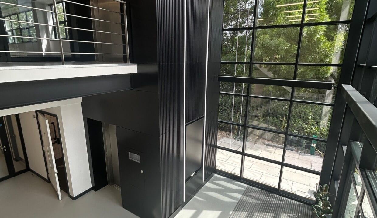 Atrium Staircase offices