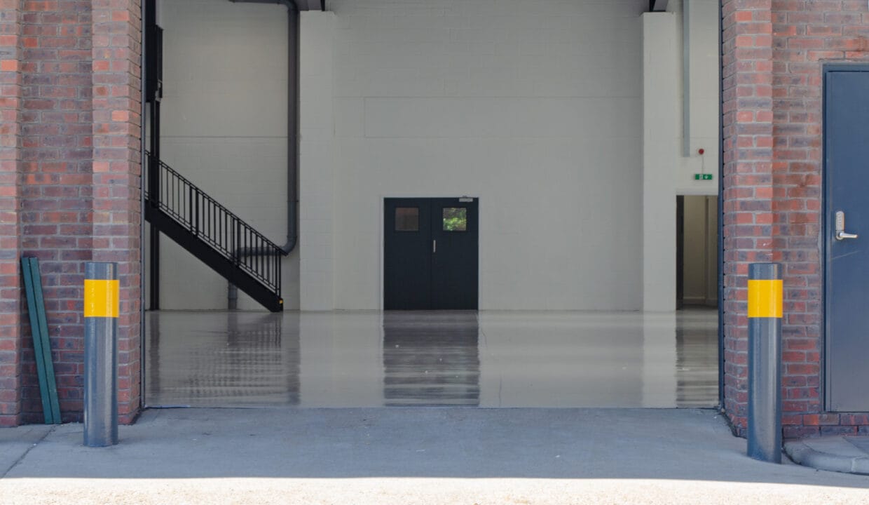 Barwell - Unit 61 doors-2 RT